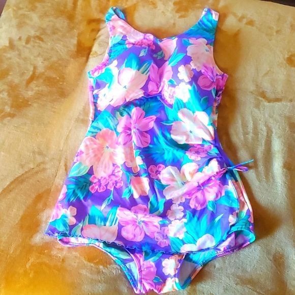 seascamp Other - Seascamp vintage 1980's one piece bathing suit flowers size 38/B bright Retro